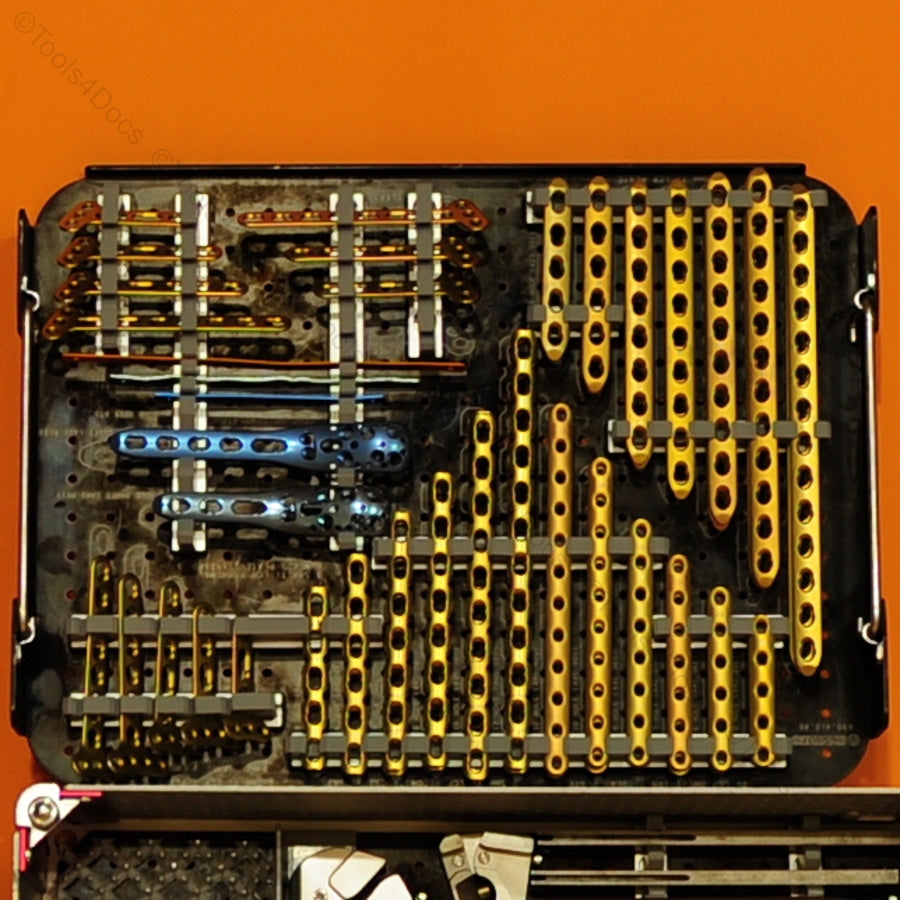 Complete SYNTHES 145.434 Small Fragment LCP System ( Titanium )