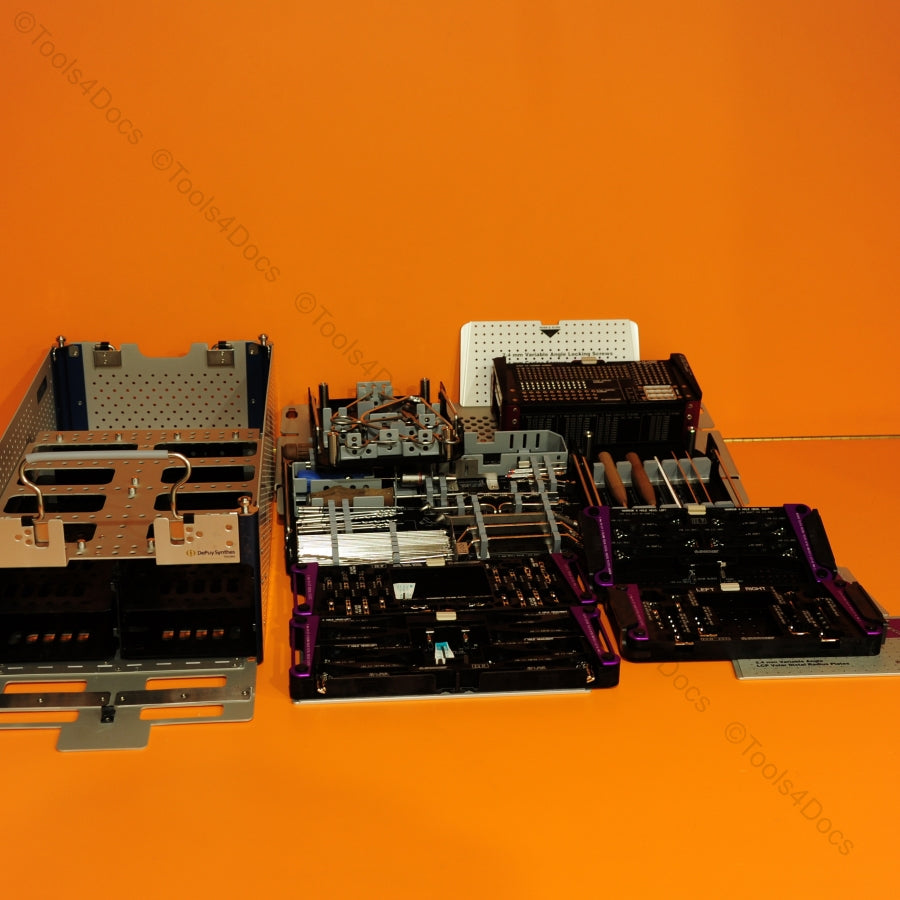 DePuy Synthes 2.4 mm Variable Angle LCP Distal Radius Set