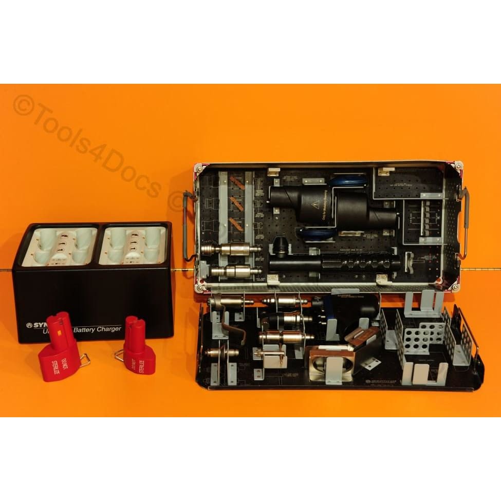 Synthes Small Battery Drive 532-010 Set with Battery Charger and 2x Batteries (v2)